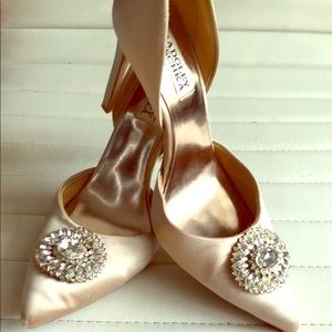 Badgley Mischka pink silk heels